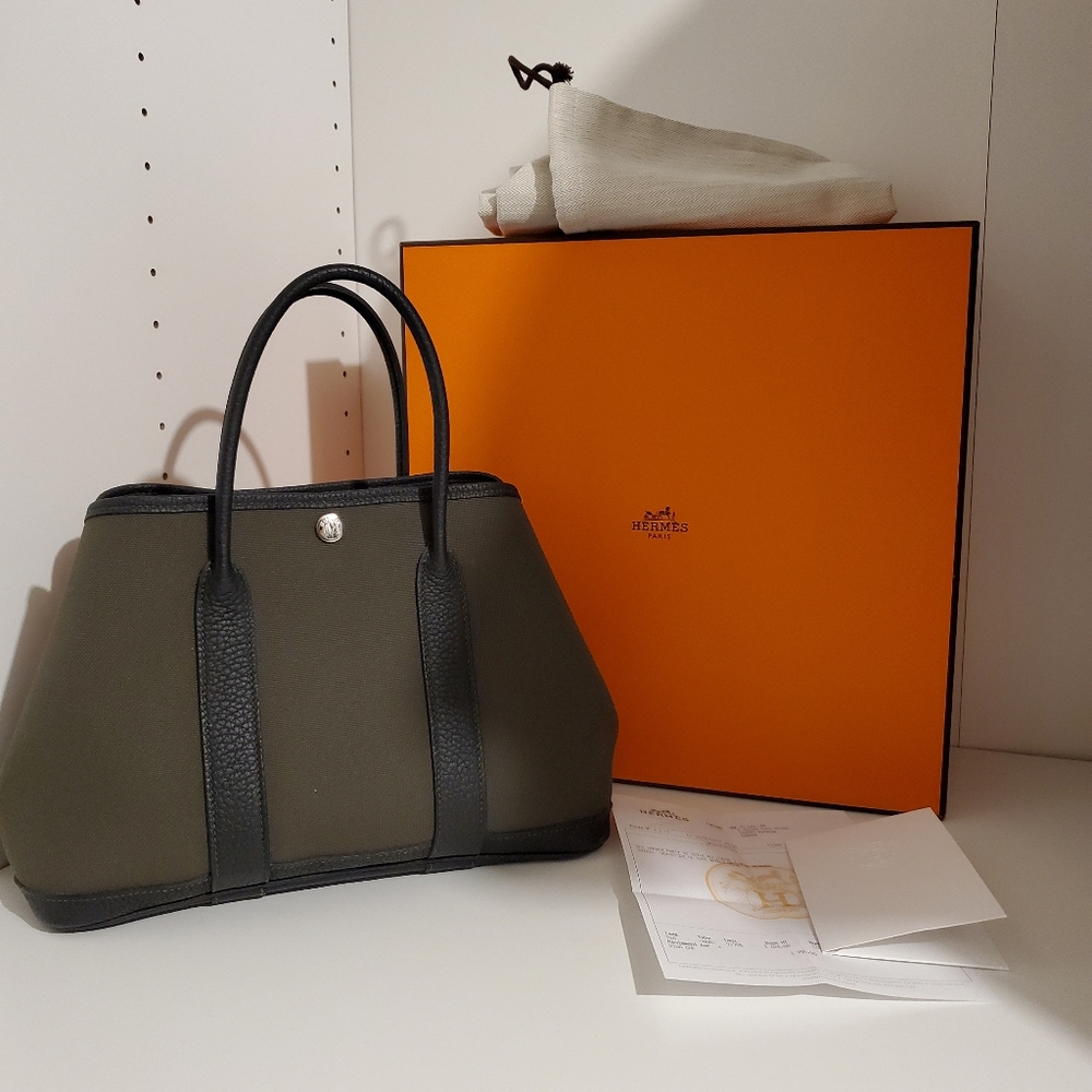 Auth. Rare Hermes Garden Party 30